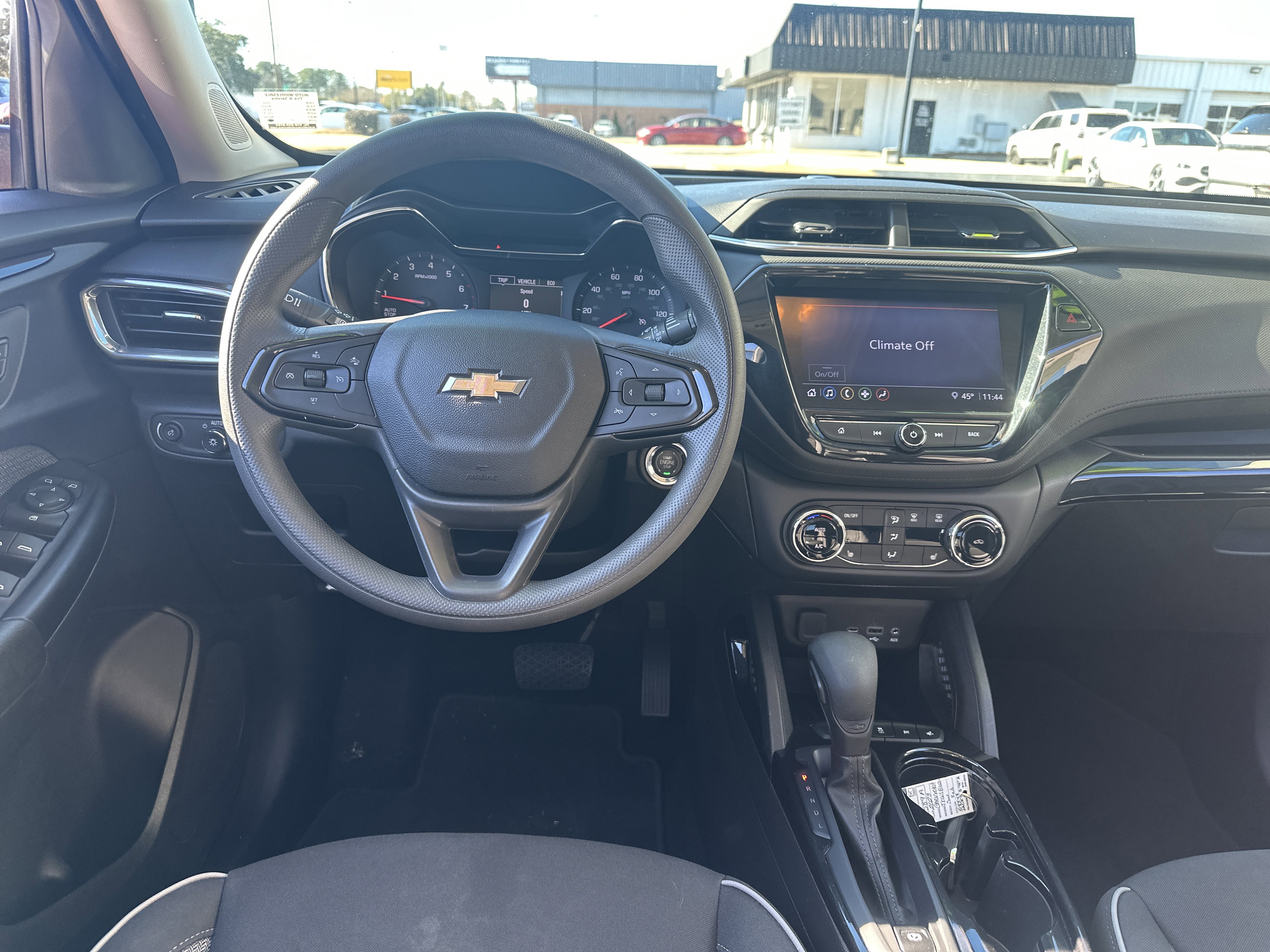 Used 2023 Chevrolet TrailBlazer LT w/ Convenience Package image 15