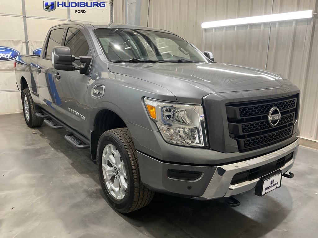 Used 2024 Nissan Titan SV w/ SV Convenience Package AWD/4WD image 1