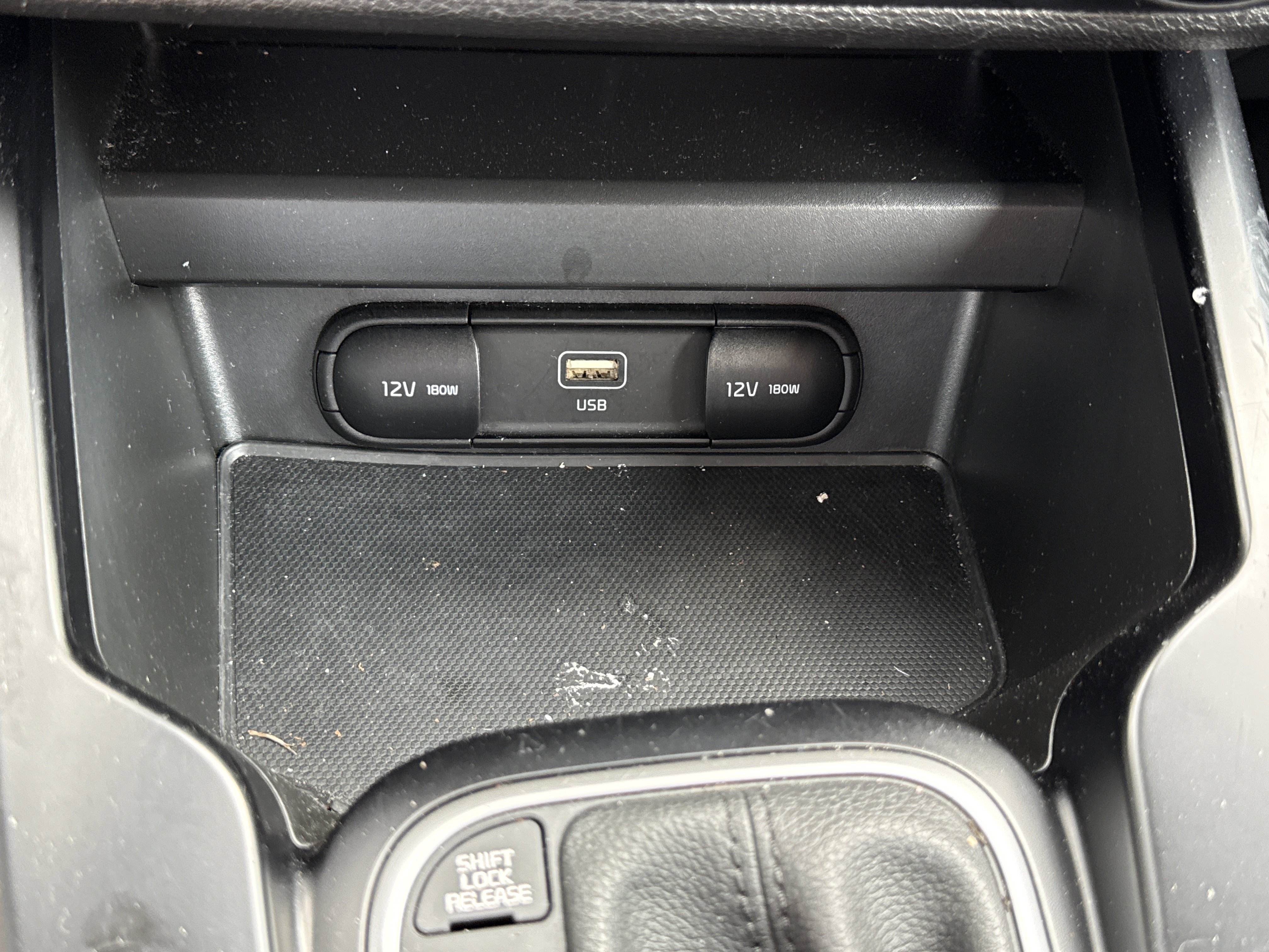 Used 2025 Kia Soul LX w/ LX Technology Package image 18