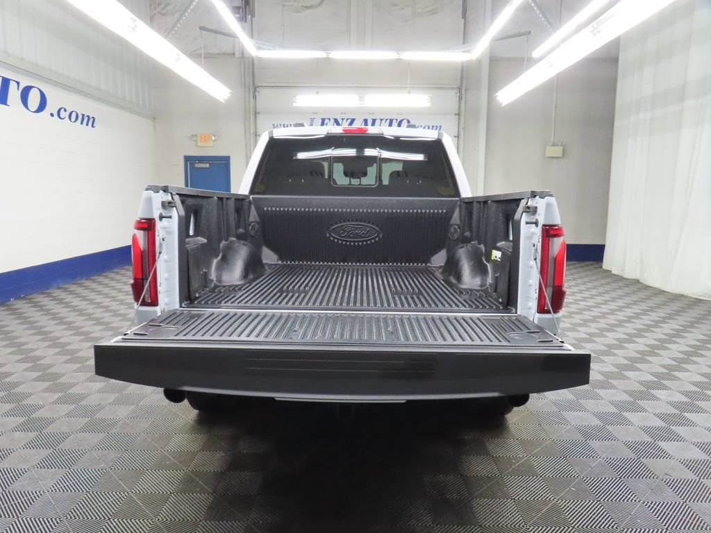 Used 2025 Ford F150 Lariat AWD/4WD image 38