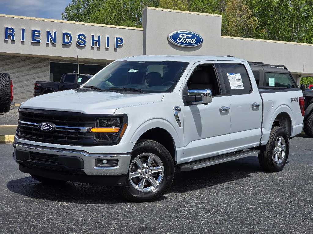 New 2025 Ford F150 XLT w/ Equipment Group 302A MID video 2