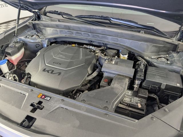 Used 2025 Kia Telluride S image 37