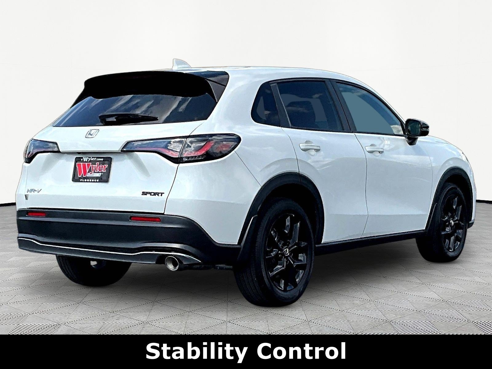 Used 2023 Honda HR-V Sport image 6