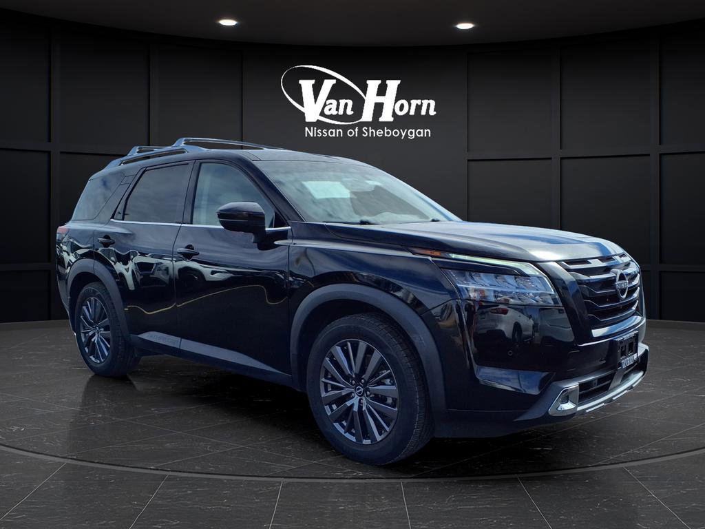 Used 2022 Nissan Pathfinder SL w/ SL Premium Package image 1