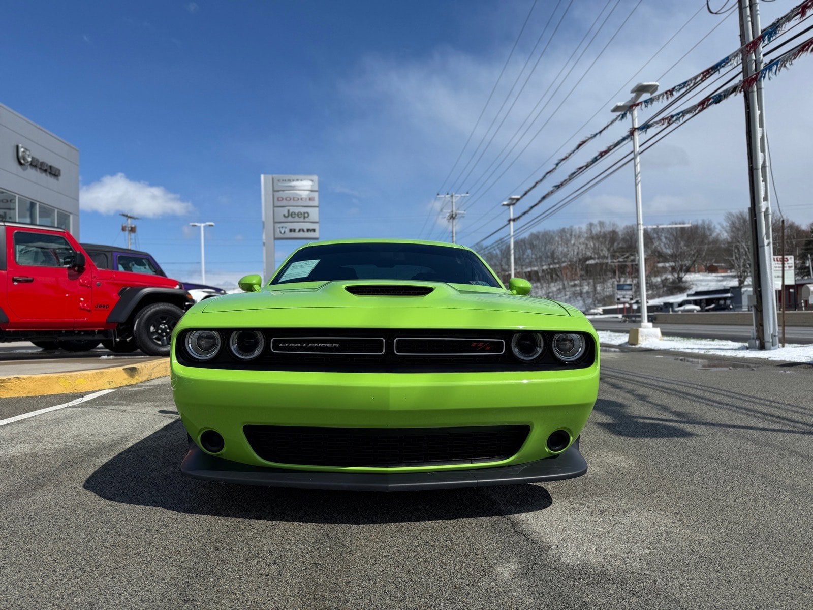 Used 2023 Dodge Challenger R/T RWD image 2