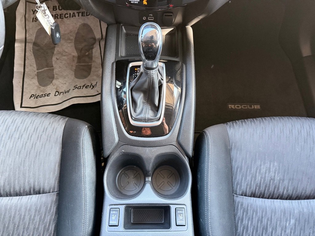 Used 2019 Nissan Rogue S w/ Special Edition Package image 25