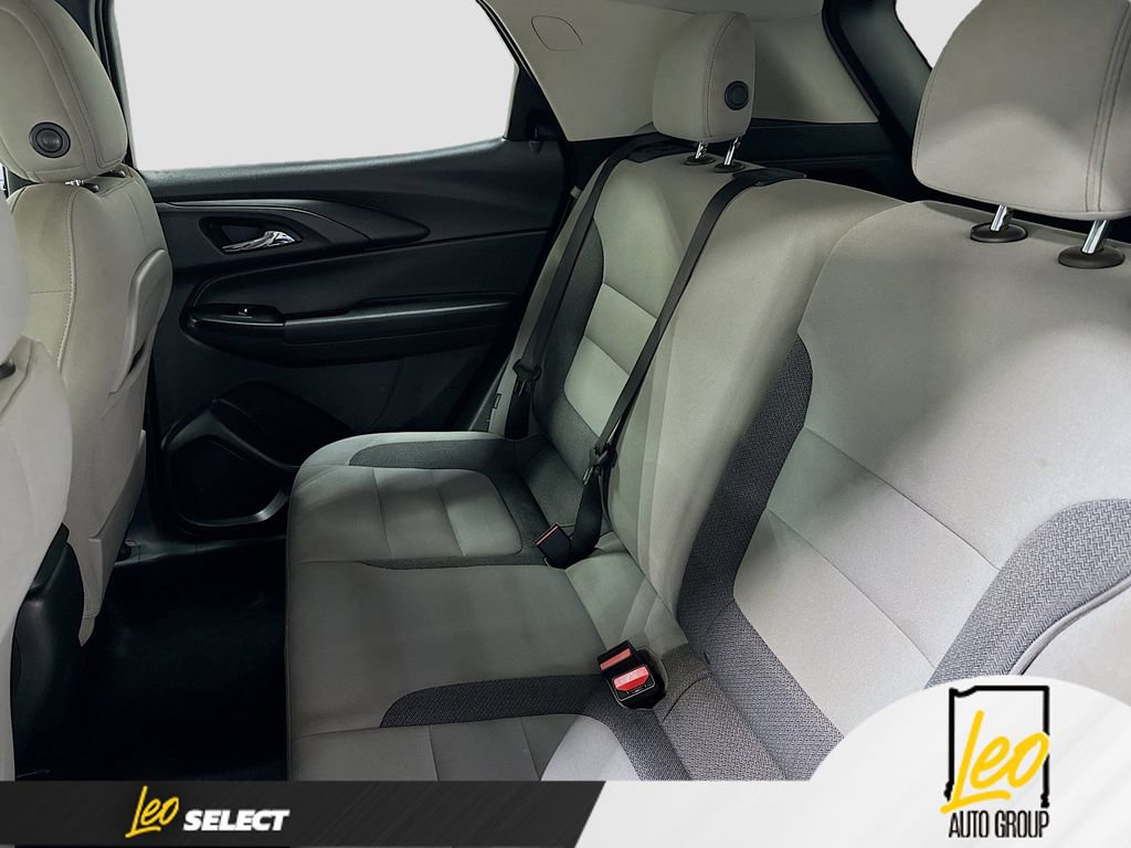 Used 2021 Chevrolet TrailBlazer LT AWD/4WD image 26