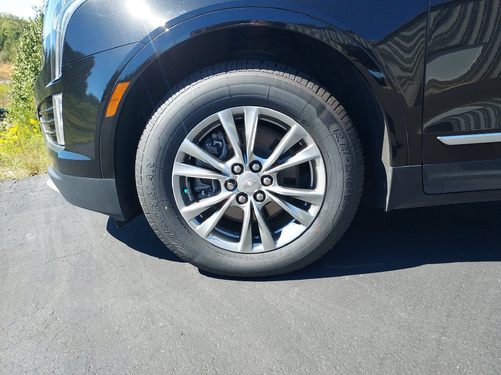 Used 2022 Cadillac XT5 Premium Luxury AWD/4WD image 11