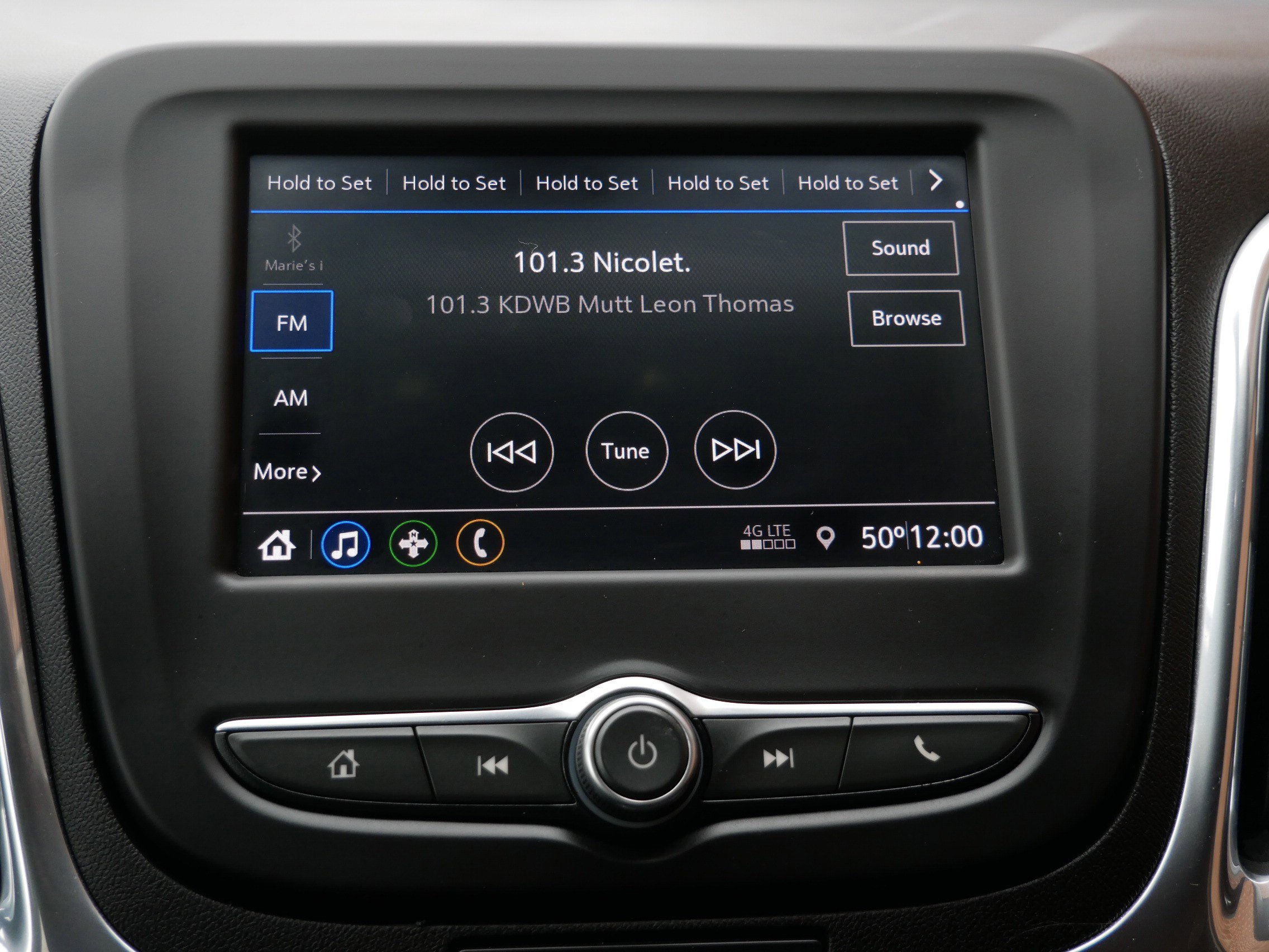 Used 2020 Chevrolet Equinox LT image 17