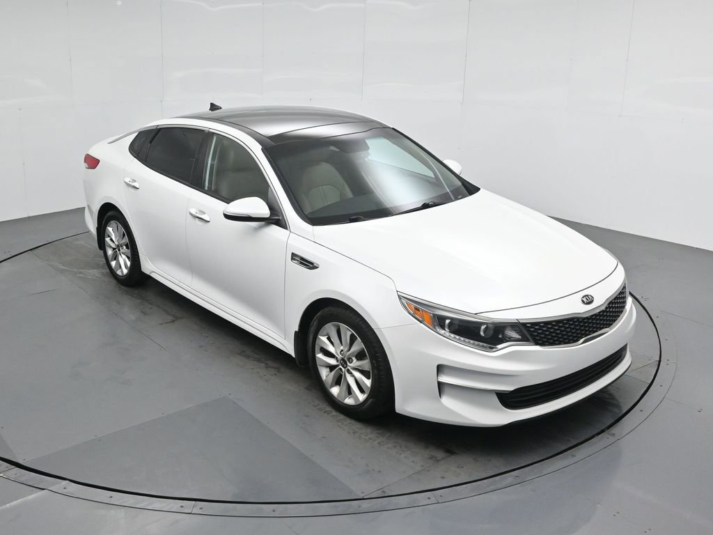 Used 2016 Kia Optima EX w/ Premium Package image 35