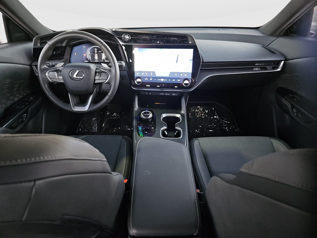 Used 2024 Lexus RZ 300e Premium w/ Technology Package FWD image 19