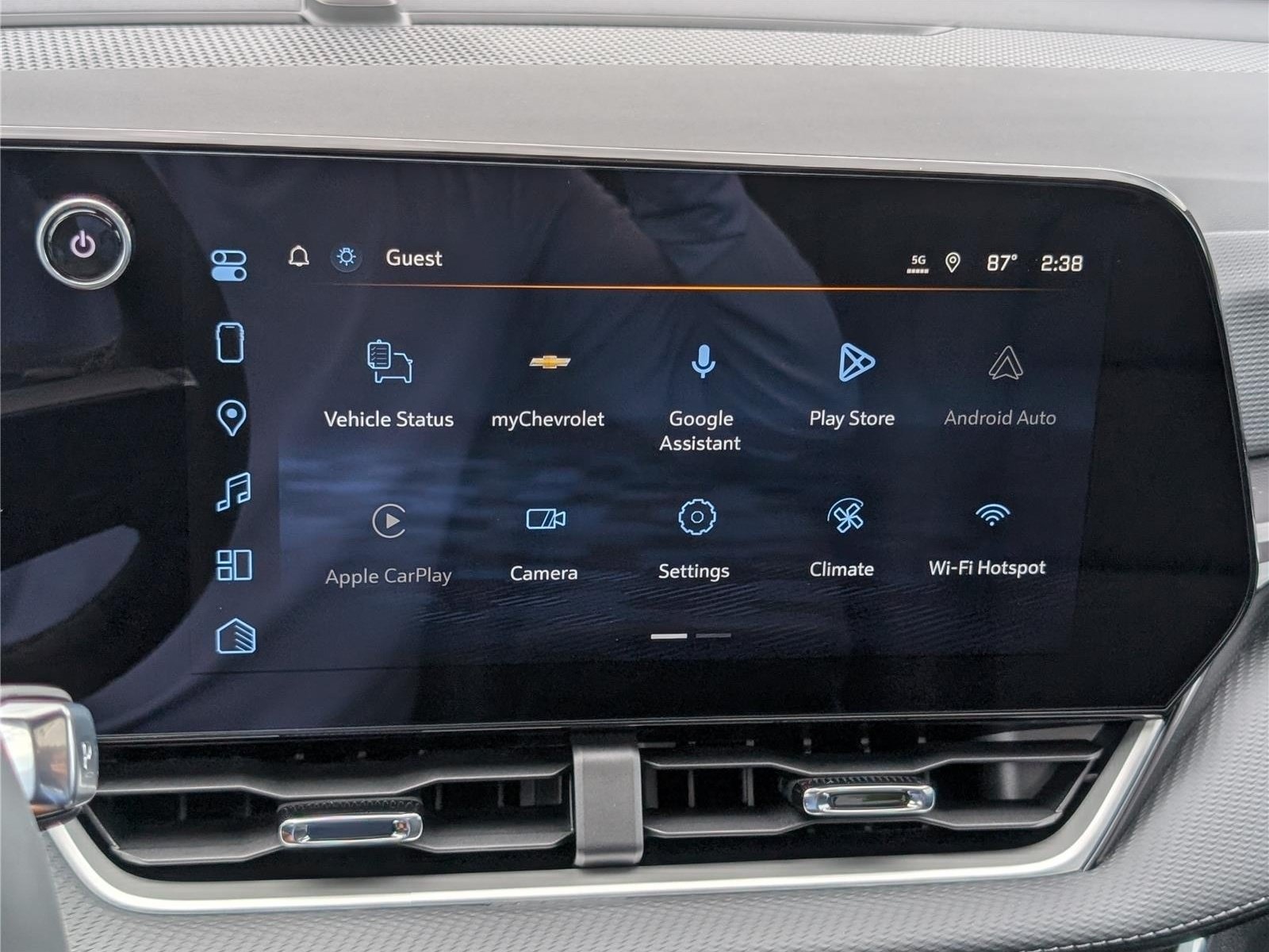 New 2027 Chevrolet Equinox LT w/ Convenience Package II AWD/4WD image 22