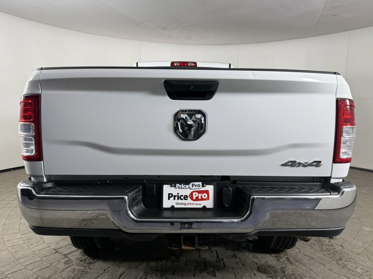 Used 2022 RAM 3500 Tradesman image 7