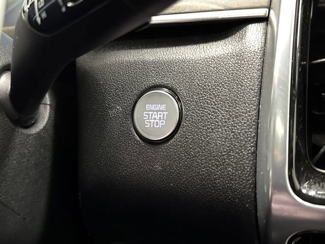 Used 2023 Kia Sorento SX Prestige image 23