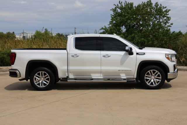 Used 2020 GMC Sierra 1500 SLT RWD image 4