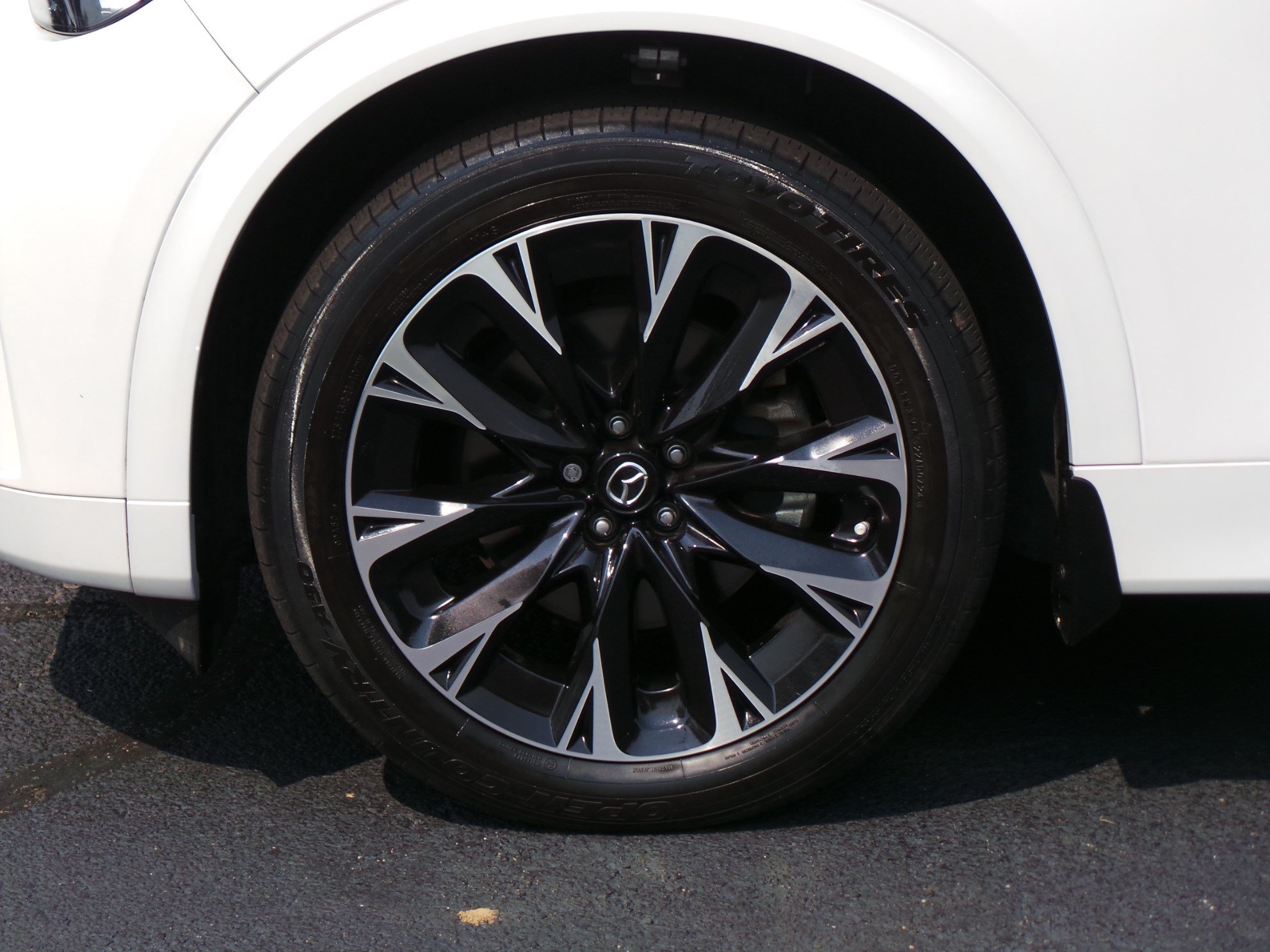 Certified 2024 MAZDA CX-90 3.3 Turbo S w/ Premium Plus AWD/4WD image 19