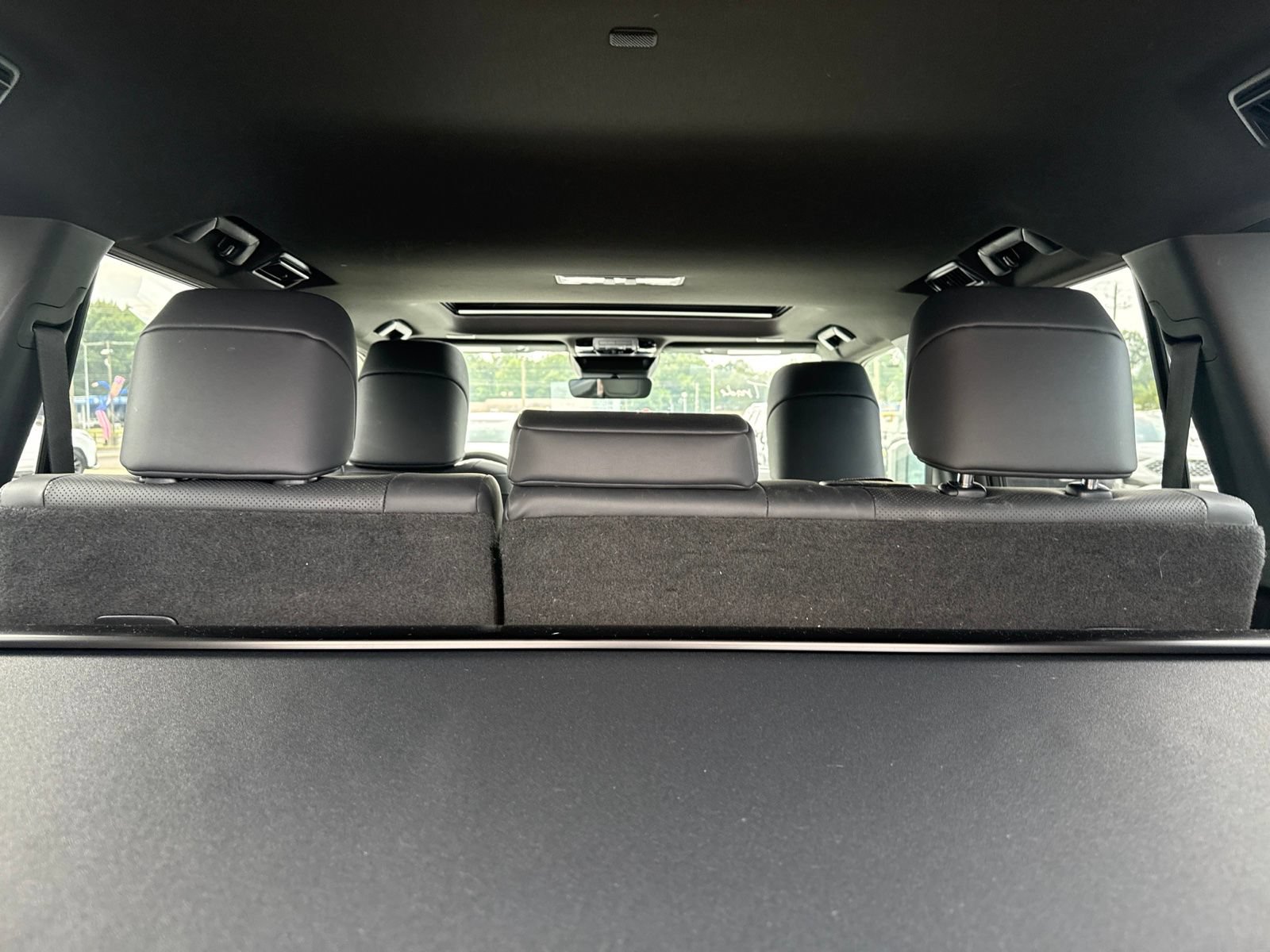 Used 2024 Lexus GX 550 w/ Cold Area Package AWD/4WD image 7