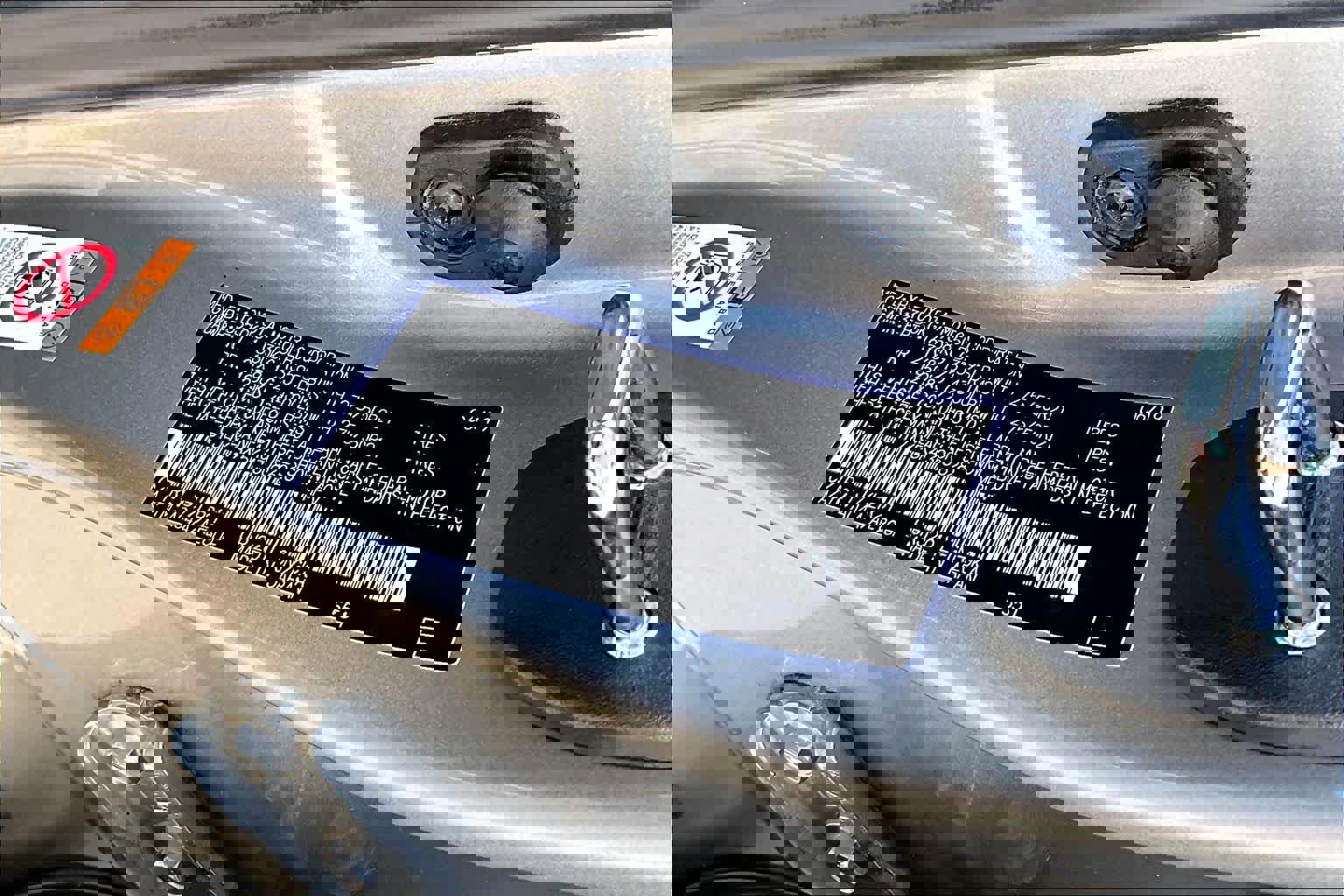 Used 2019 Lexus LX 570 4WD w/ Luxury Package image 36