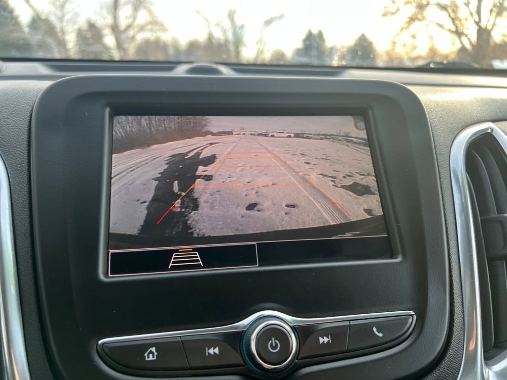 Used 2022 Chevrolet Equinox LT image 17