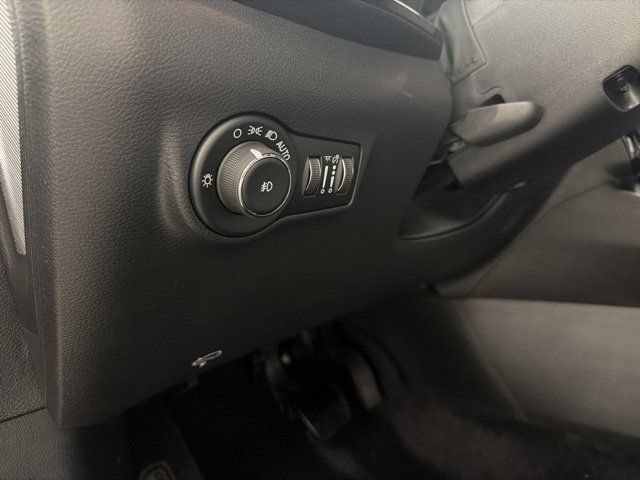 New 2026 Jeep Compass Limited AWD/4WD image 18