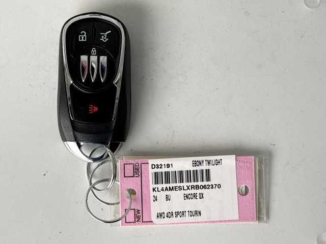 Used 2024 Buick Encore GX Sport Touring w/ Advanced Technology Package image 20