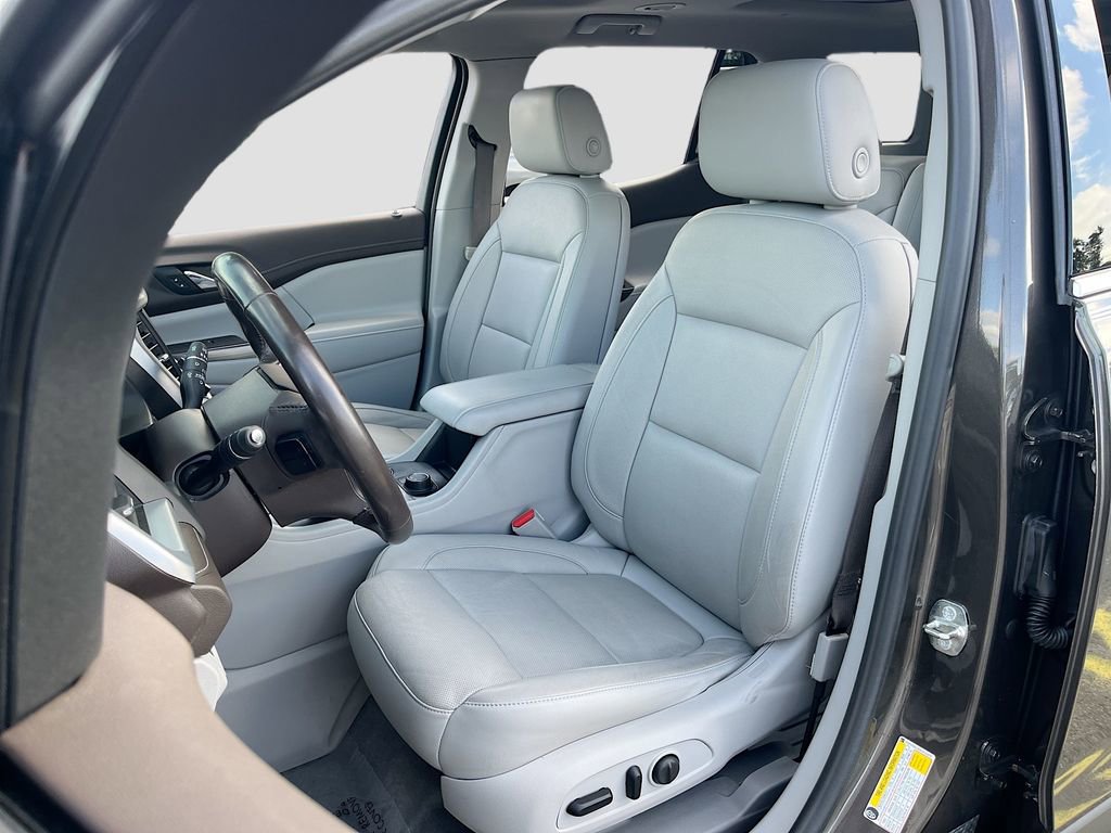 Used 2019 GMC Acadia SLT FWD image 21