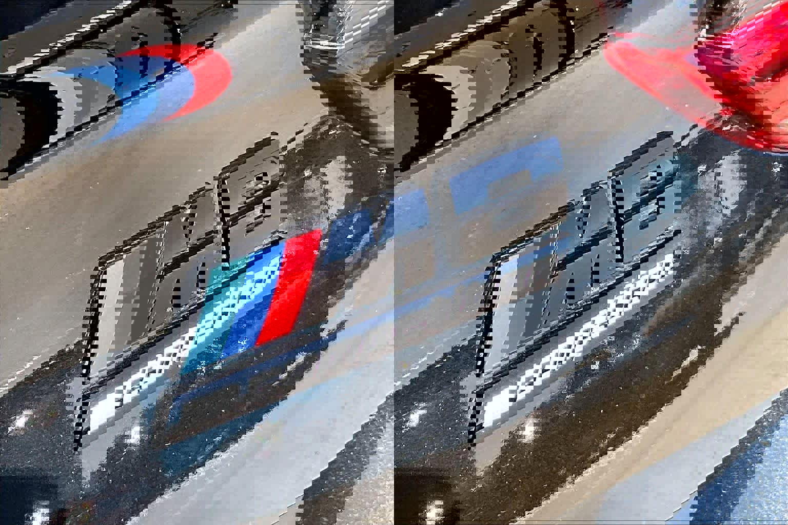 Used 2023 BMW M8 Competition w/ M Carbon Exterior Package image 9