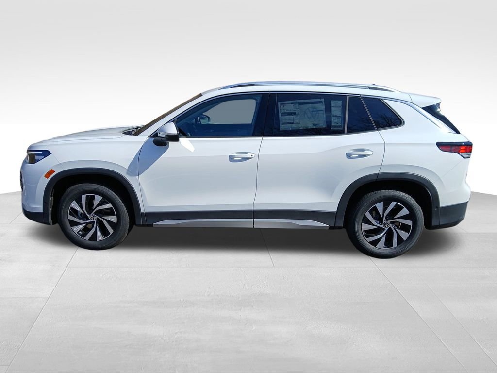 New 2026 Volkswagen Tiguan S image 2