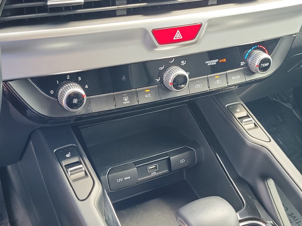 Used 2020 Kia Telluride S w/ S 8 Passenger Seating Package FWD image 23