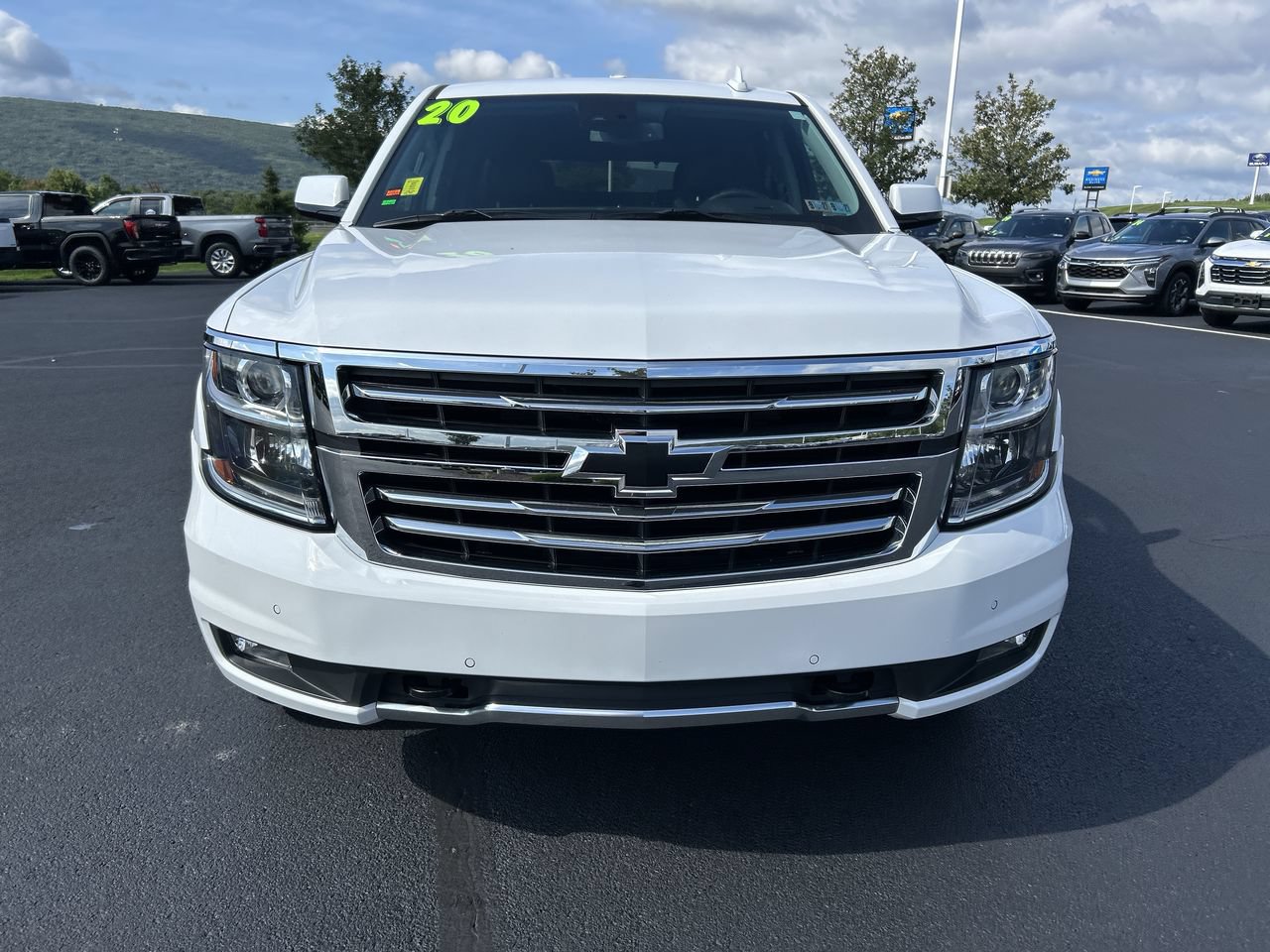 Used 2020 Chevrolet Tahoe LT w/ Off-Road Package AWD/4WD image 13