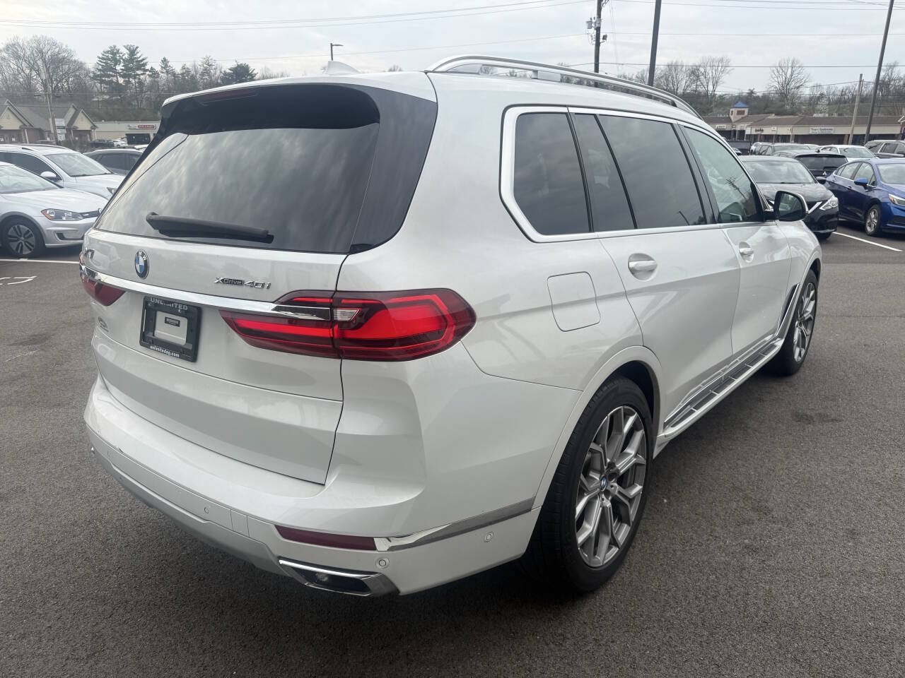 Used 2021 BMW X7 xDrive40i w/ Parking Assistance Package image 7