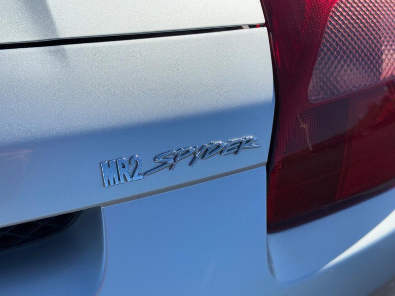 Used 2002 Toyota MR2 image 5