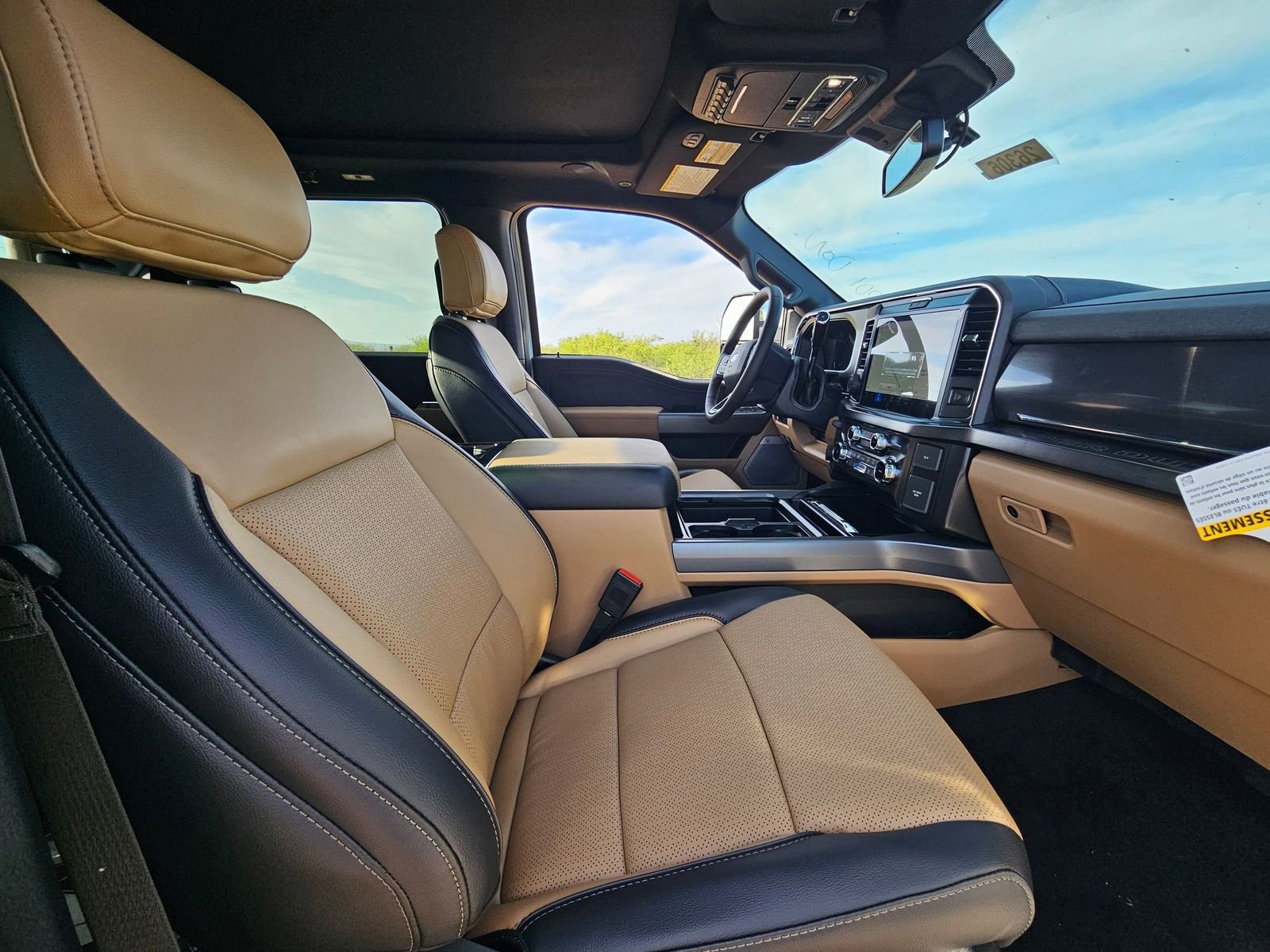 New 2026 Ford F250 Lariat image 30