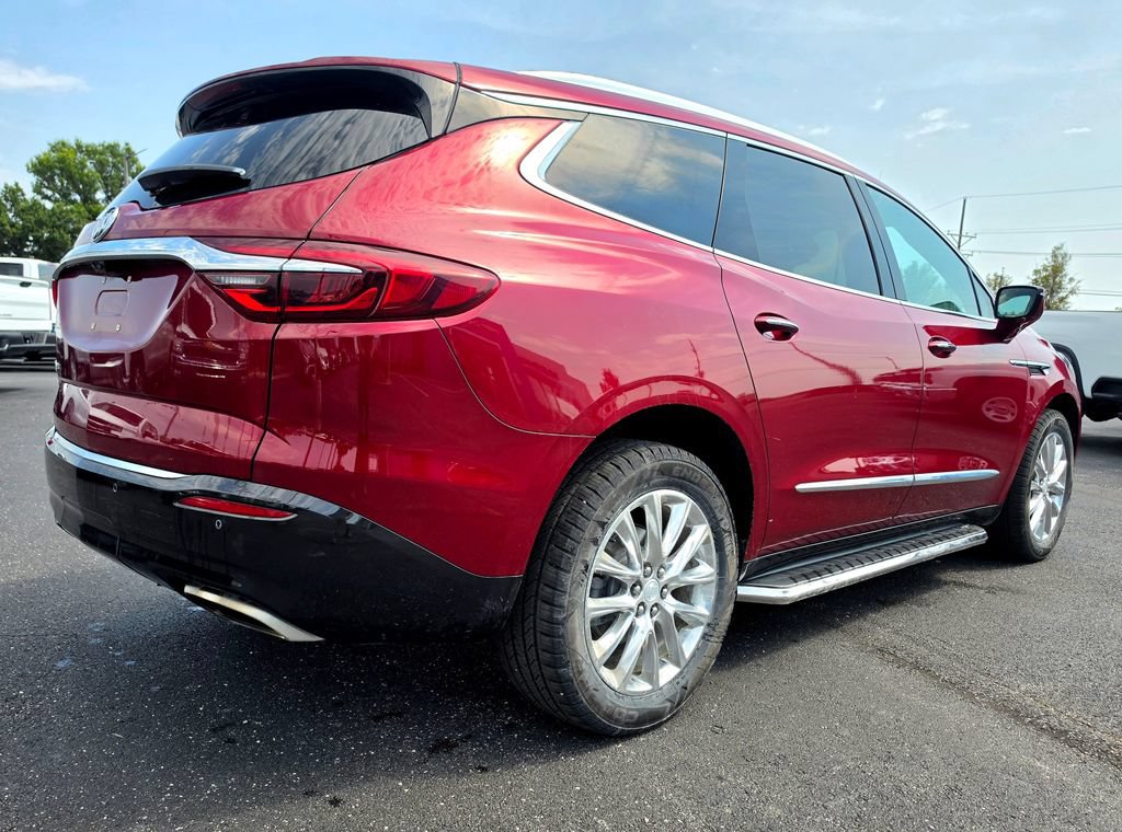 Used 2021 Buick Enclave Premium w/ Surround and Sites Package AWD/4WD image 6