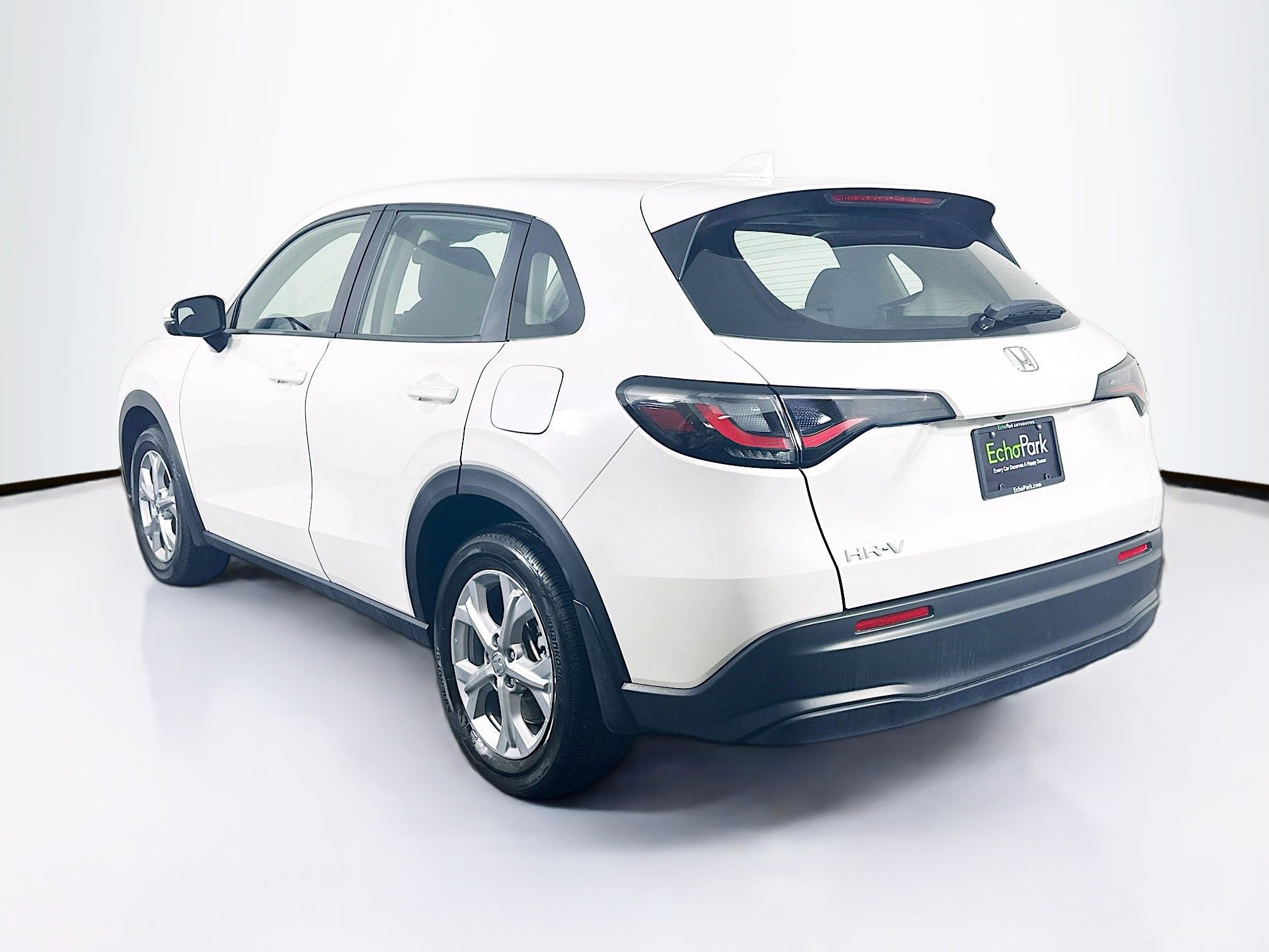 Used 2025 Honda HR-V LX image 5