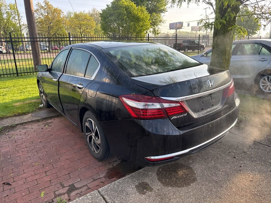 Used 2017 Honda Accord LX image 4