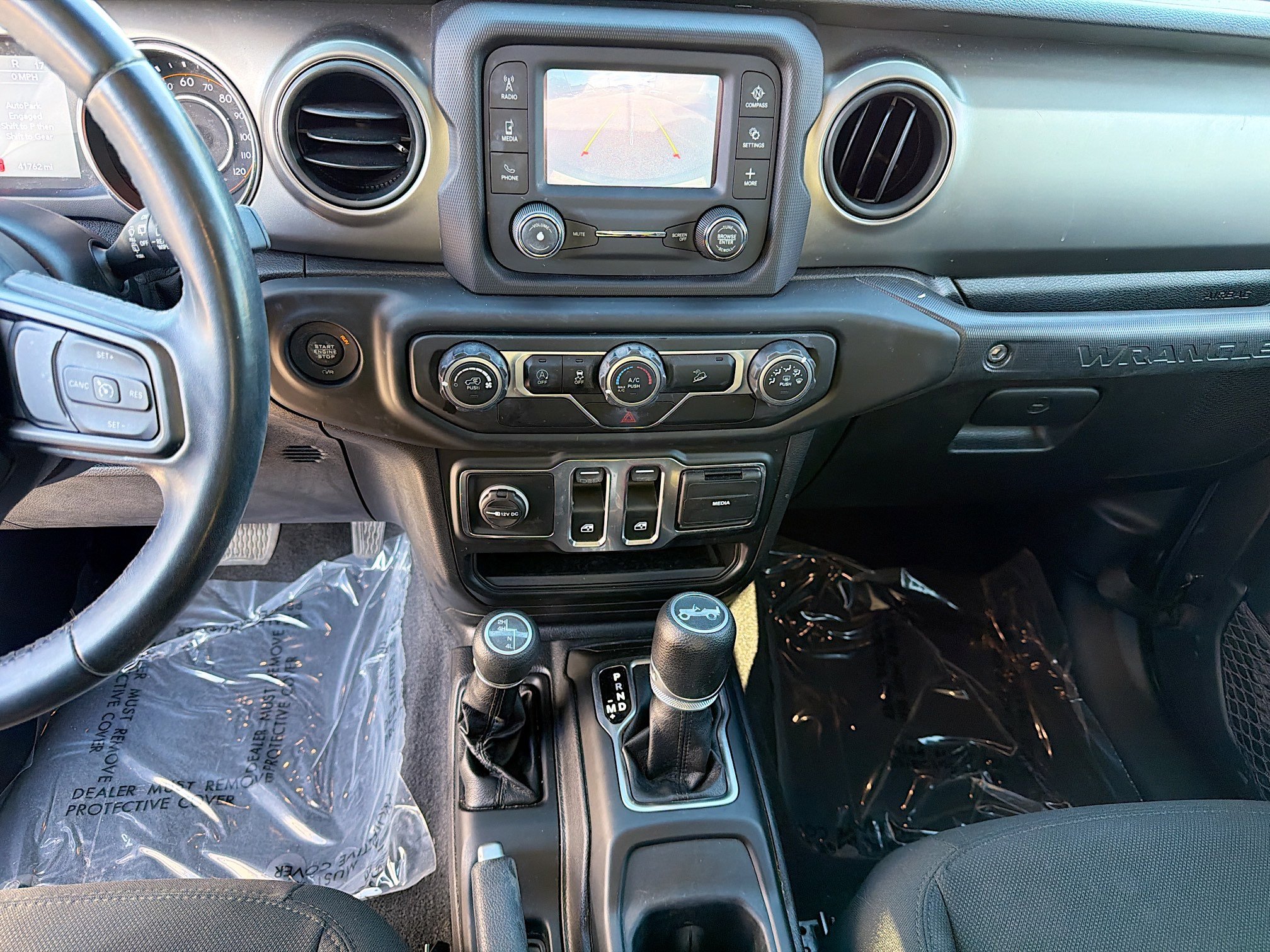 Used 2019 Jeep Wrangler Sport image 17