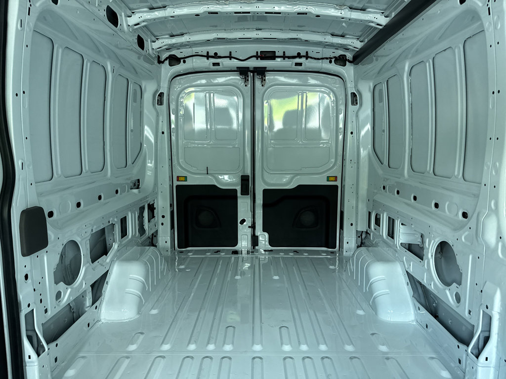 New 2026 Ford Transit 250 148 Medium Roof RWD image 6
