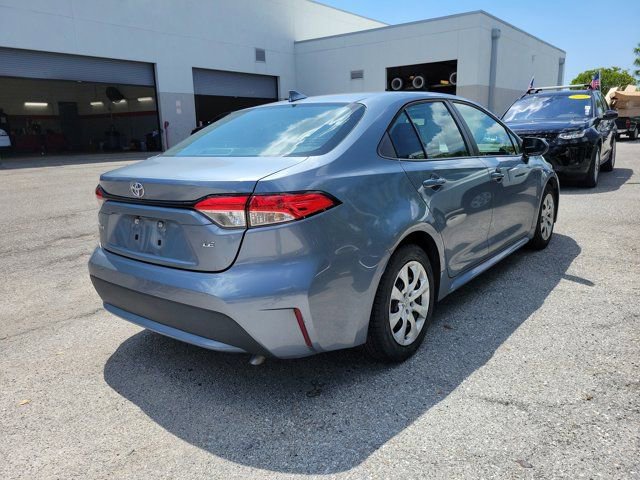 Used 2021 Toyota Corolla LE FWD image 7