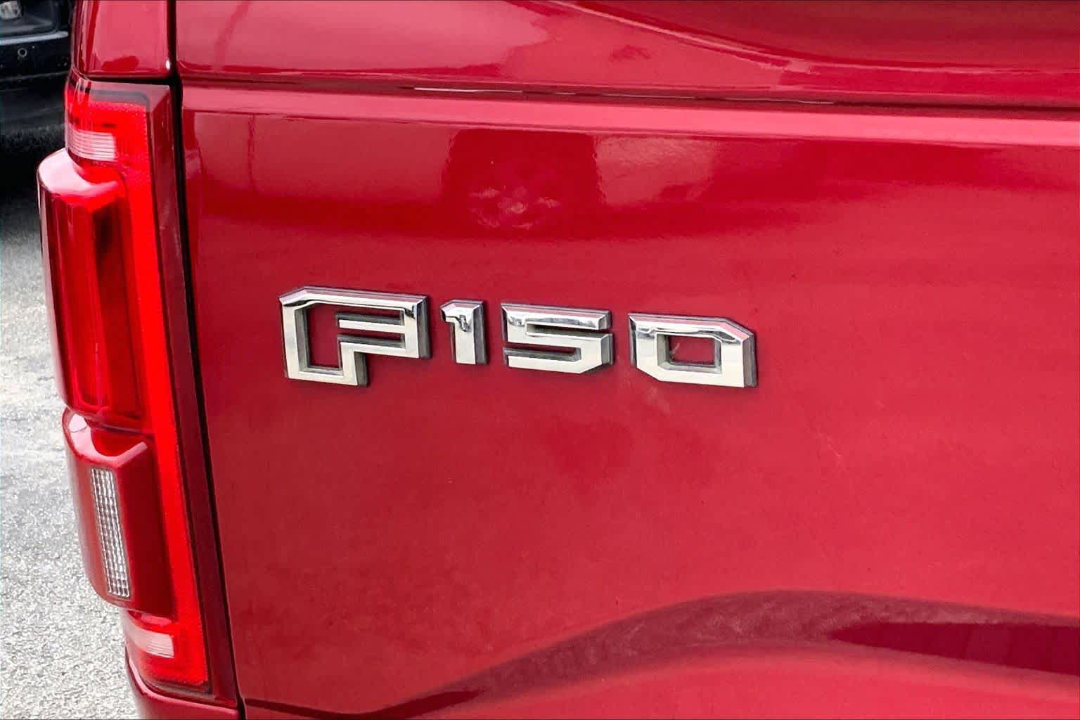 Used 2016 Ford F150 Lariat RWD image 27