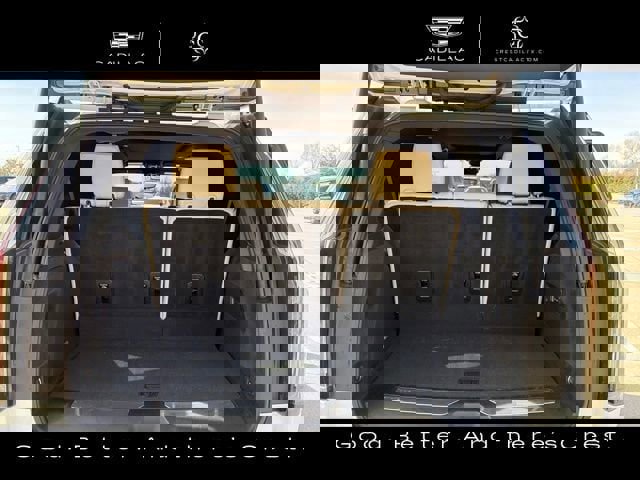 Used 2025 Cadillac Escalade Sport image 13