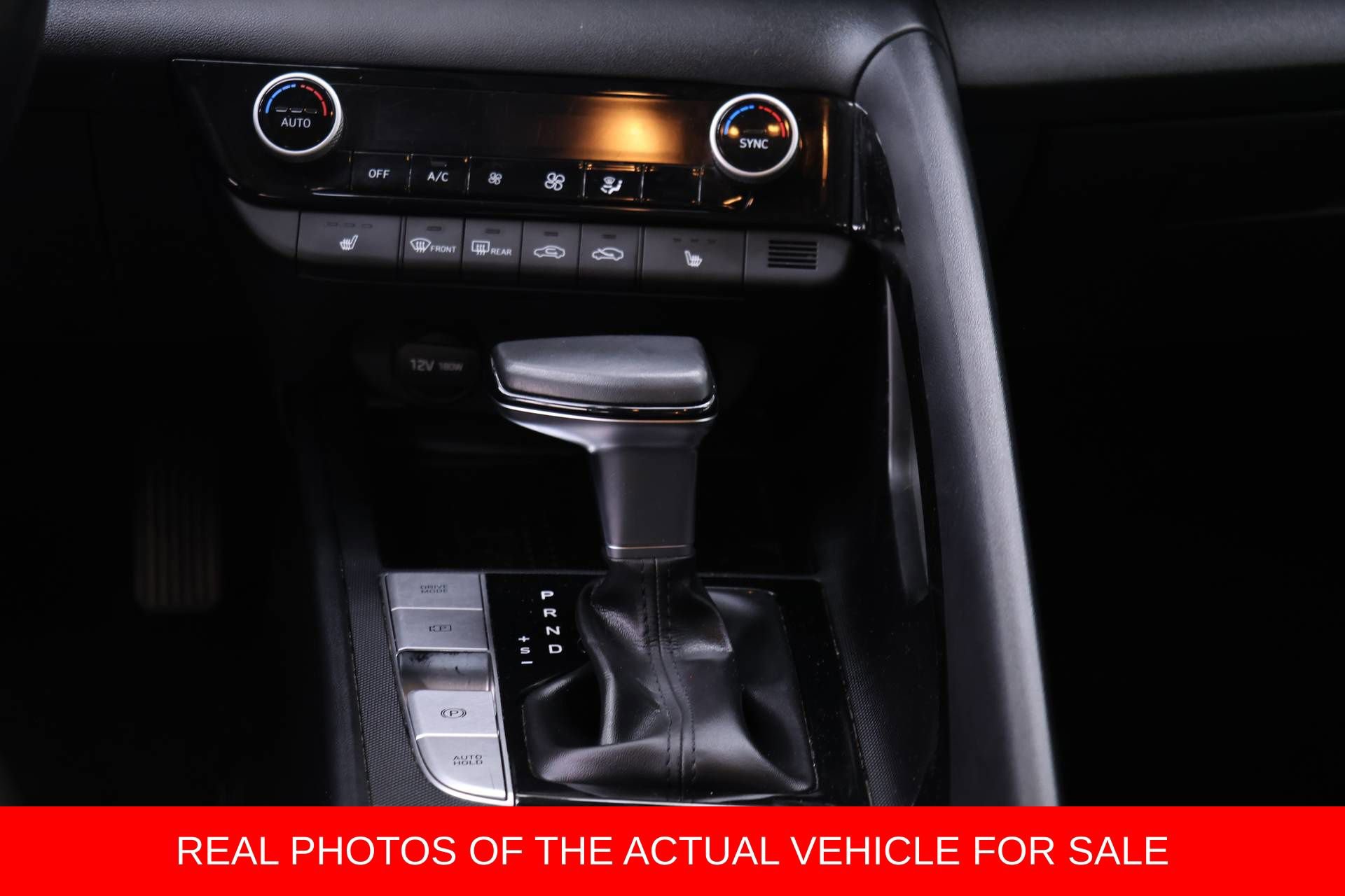 Used 2021 Hyundai Elantra SEL w/ Convenience + Premium Package image 15