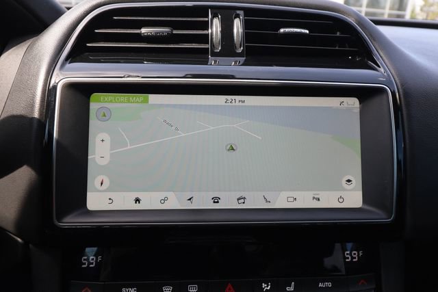 Used 2020 Jaguar F-PACE Premium image 7