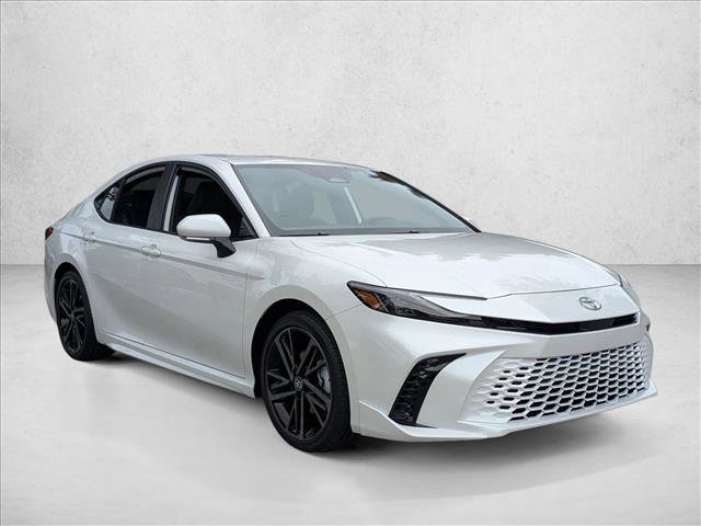 Used 2026 Toyota Camry XSE FWD image 3