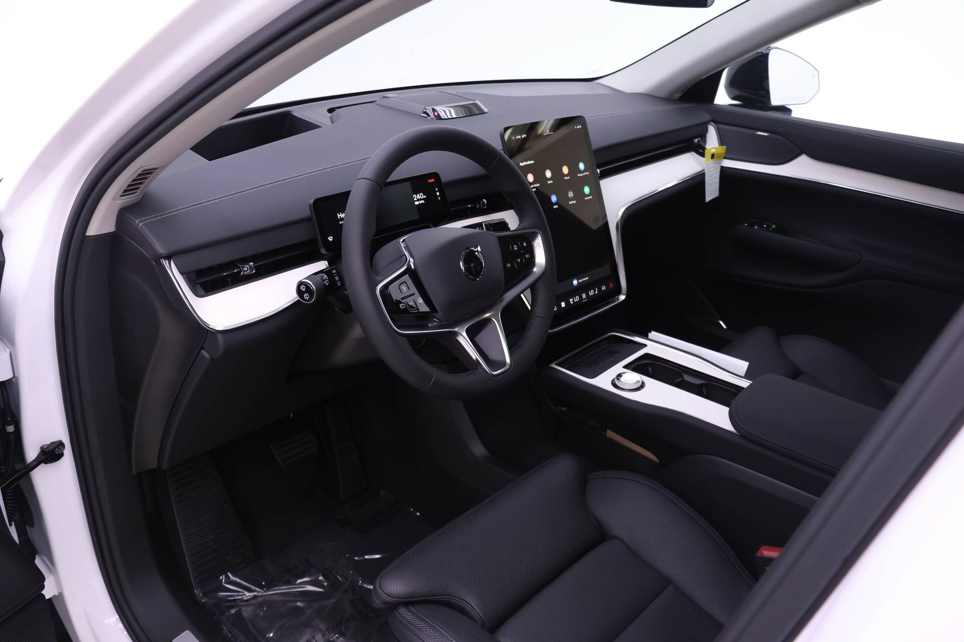 New 2026 Volvo EX90 Ultra AWD/4WD image 6
