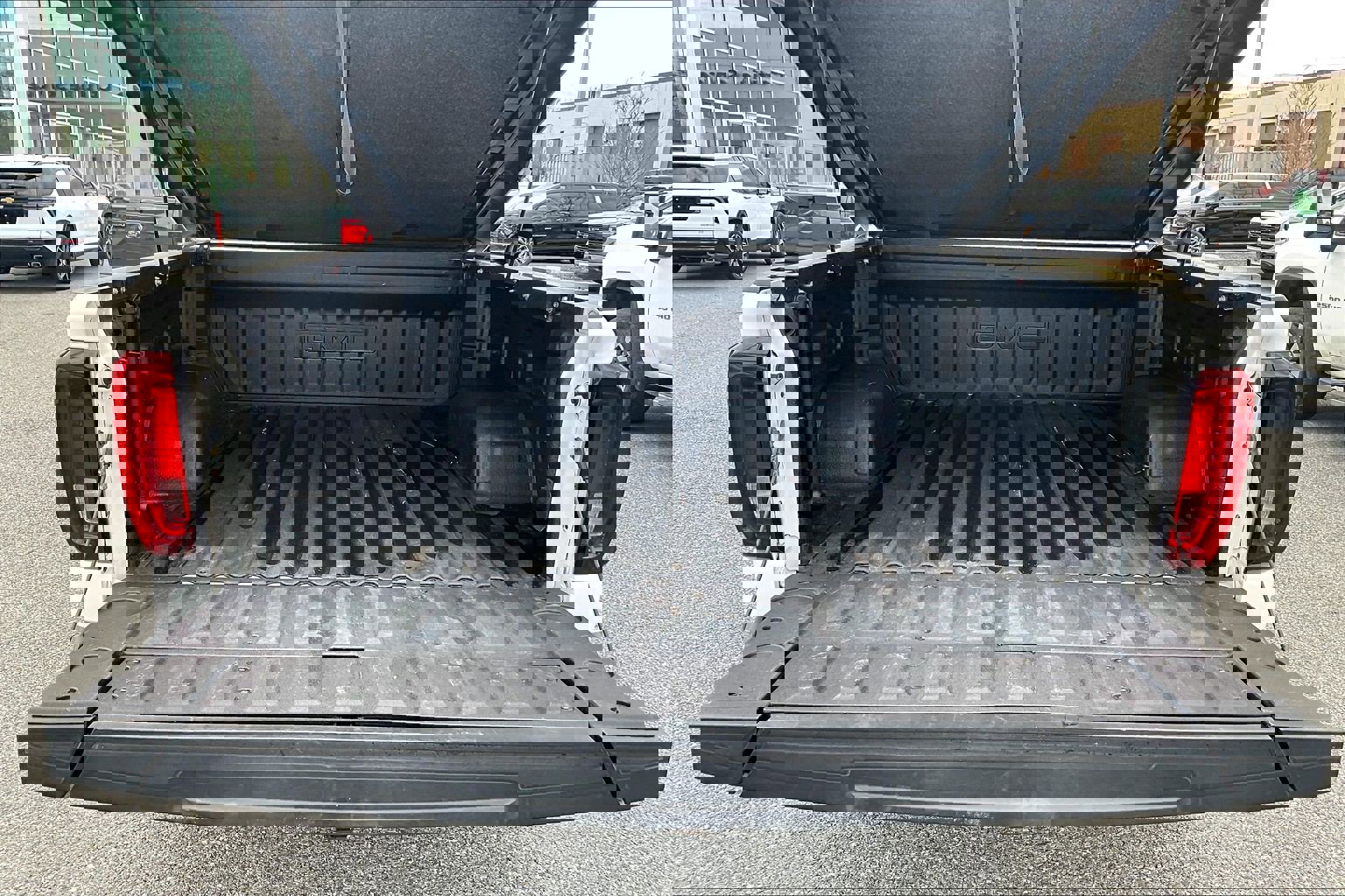 Used 2021 GMC Sierra 1500 SLT w/ SLT Premium Package image 31