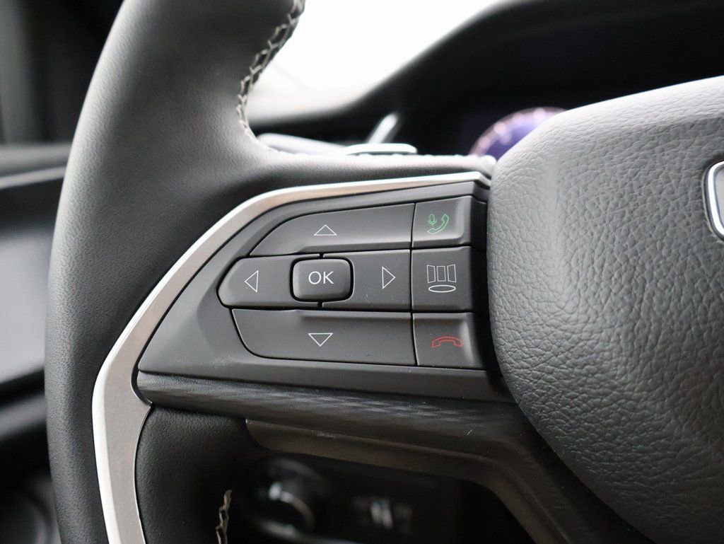 New 2025 Jeep Grand Cherokee L Altitude image 28