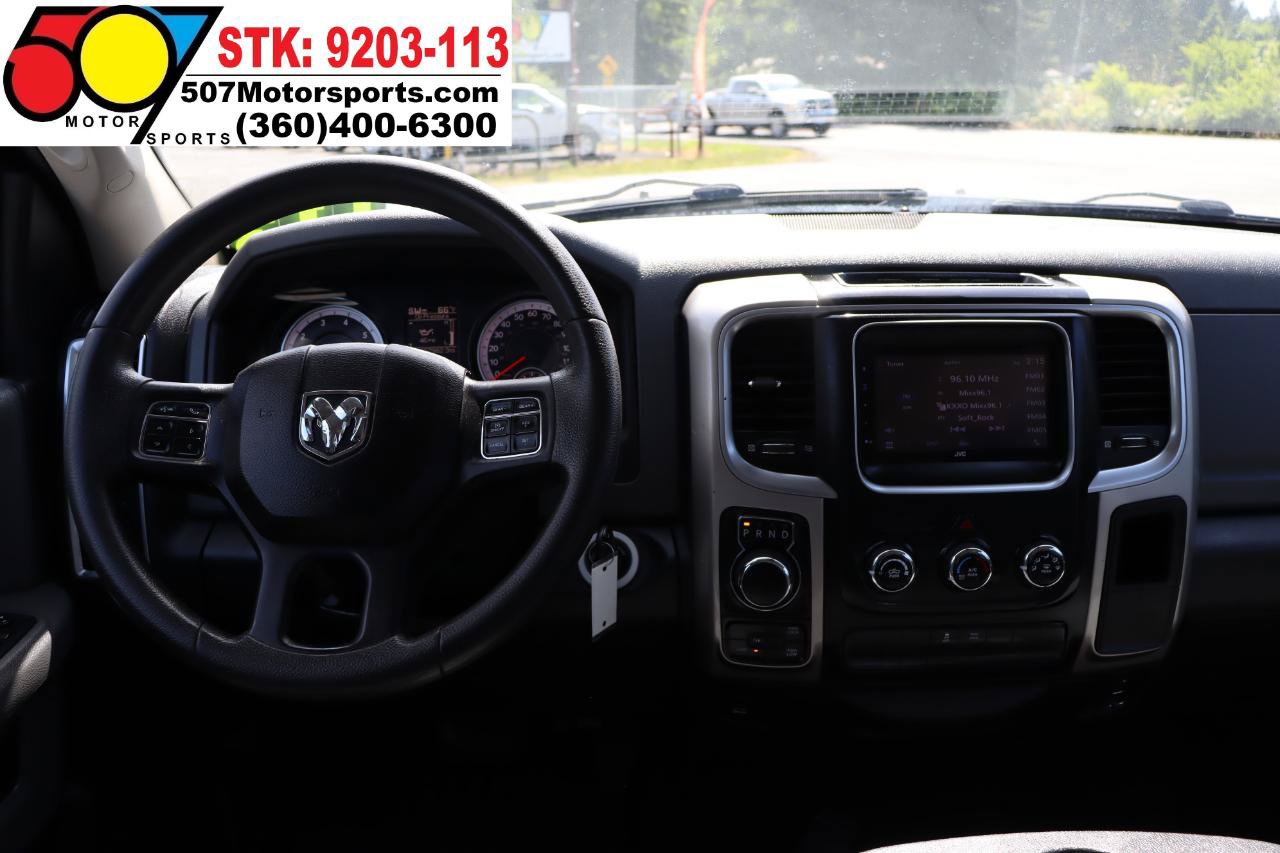 Used 2016 RAM 1500 Classic SLT AWD/4WD image 15