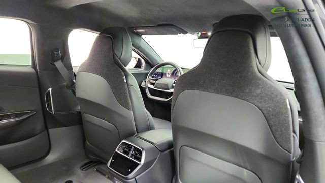 Used 2024 Lucid Air Touring image 26