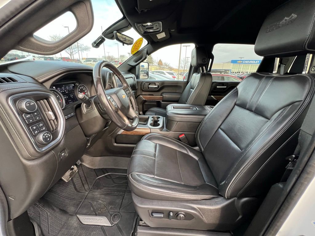 Used 2022 Chevrolet Silverado 2500 High Country image 19
